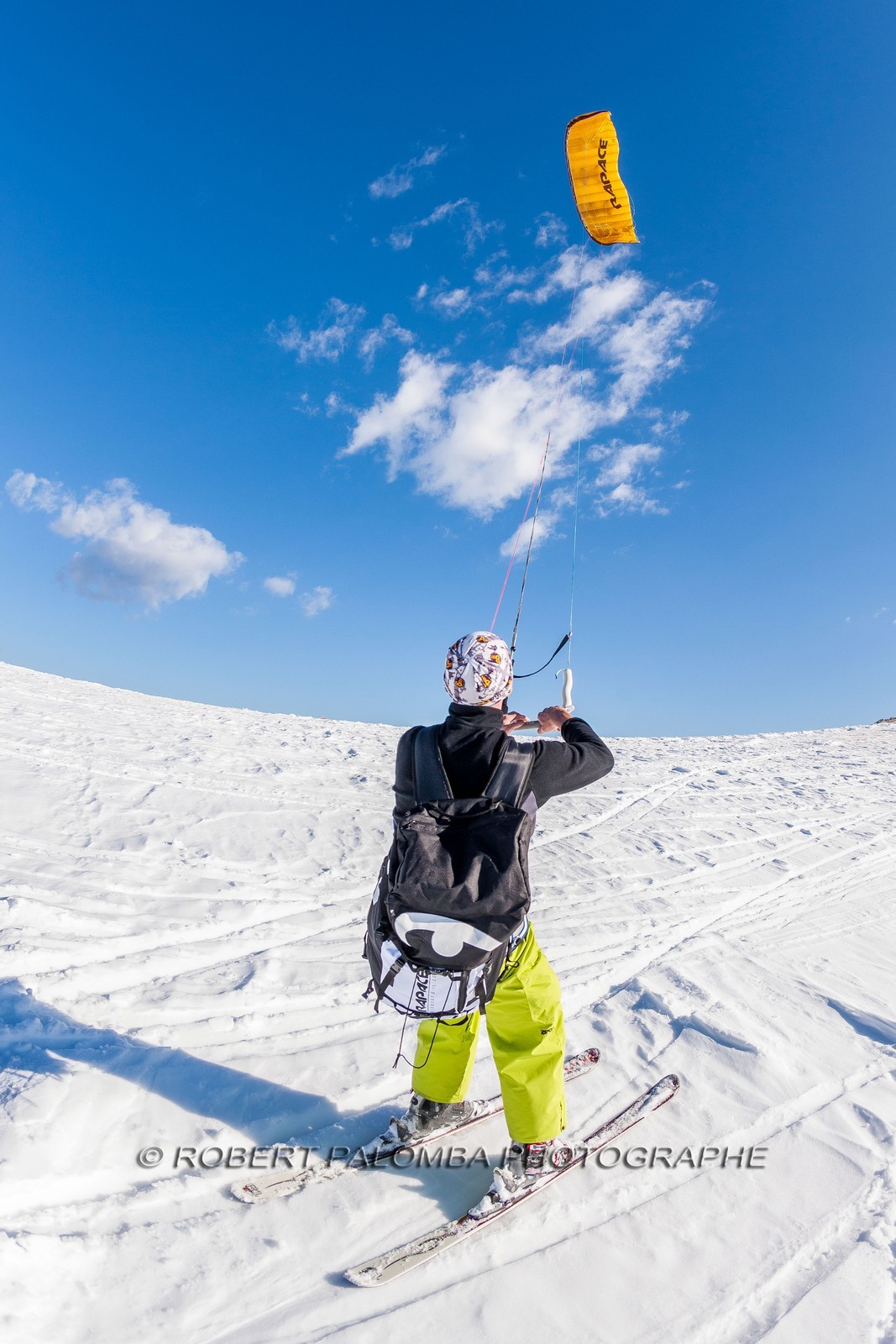 Snowkite