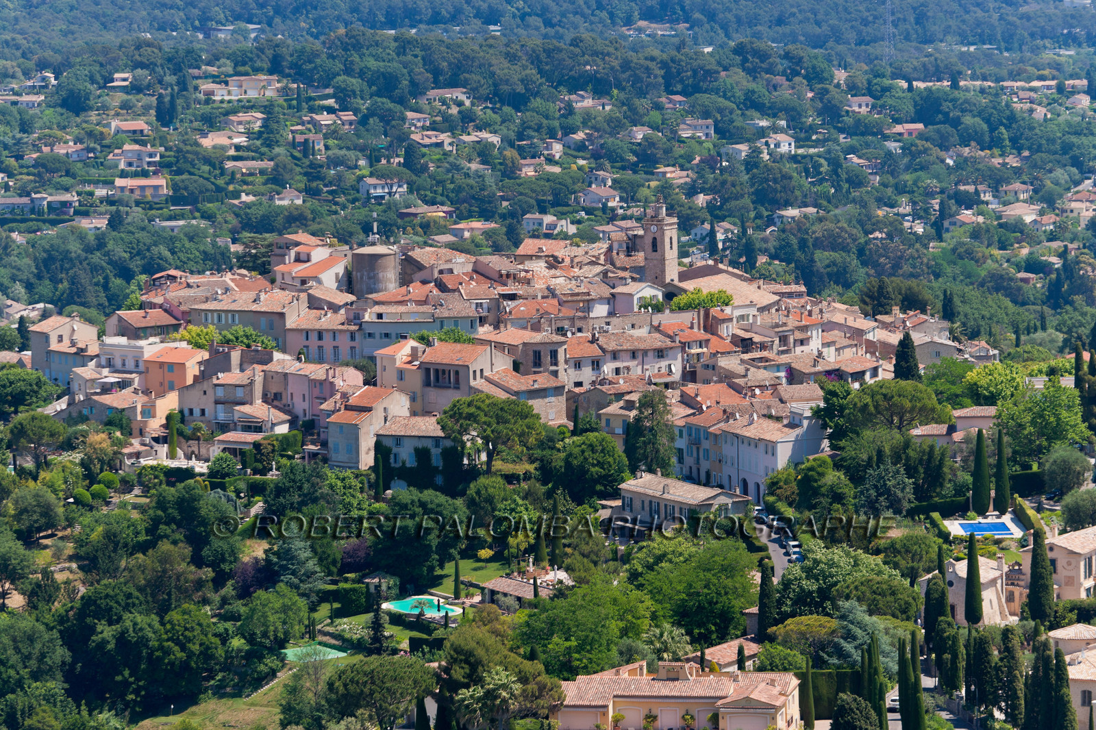 Mougins