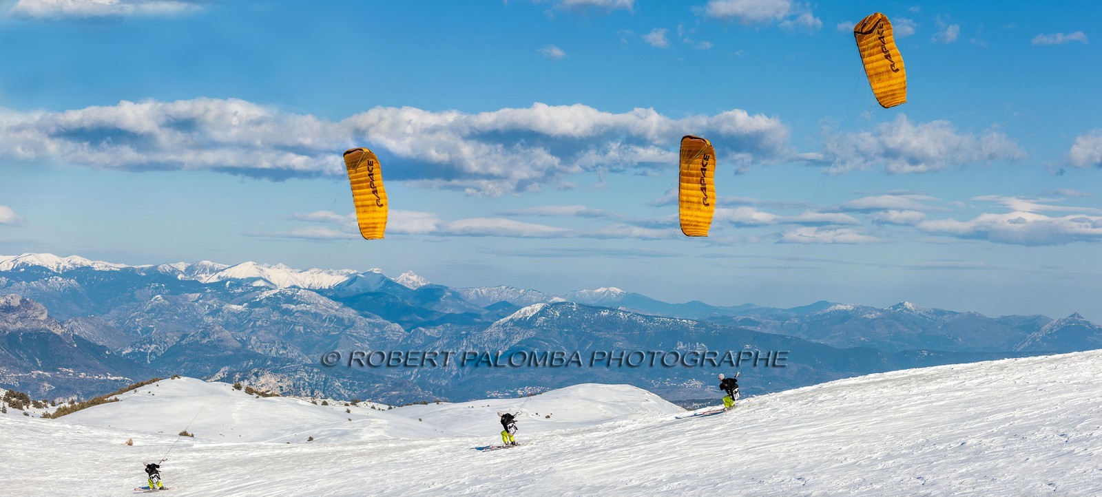 Snowkite